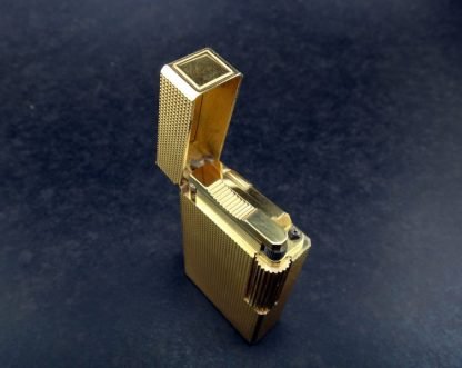 Isqueiro Dupont folhado a ouro 20 microns