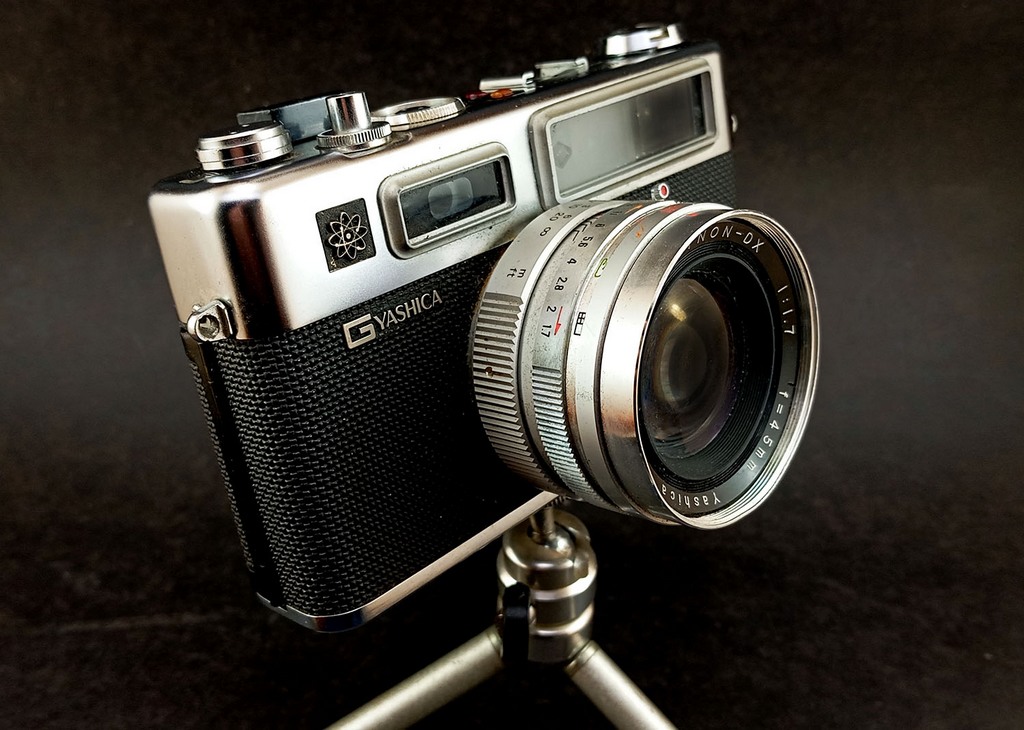 Câmera analógica Yashica Electro 35 Made in Japan - Familia Muda
